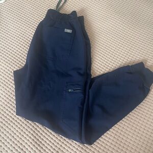 Figs XSP Navy high waisted Zamora Jogger Pants.